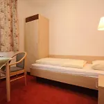 Hotel-restaurant Planaihof 4* 슈라드밍