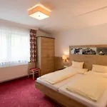 Hotel-restaurant Planaihof 4* 슈라드밍