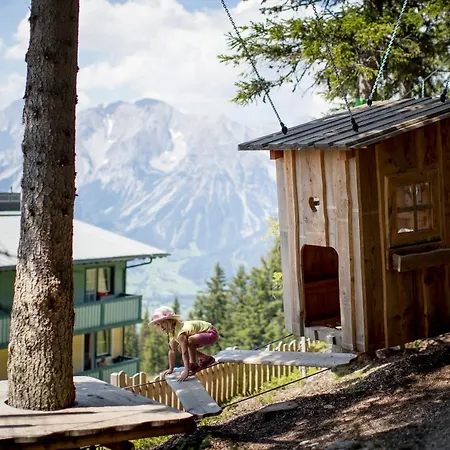 Hotel-restaurant Planaihof 4*