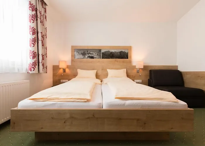 فندق Hotel-restaurant Planaihof سخلادميخ