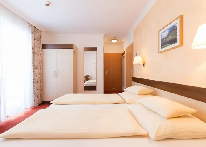 Hotel-restaurant Planaihof فندق