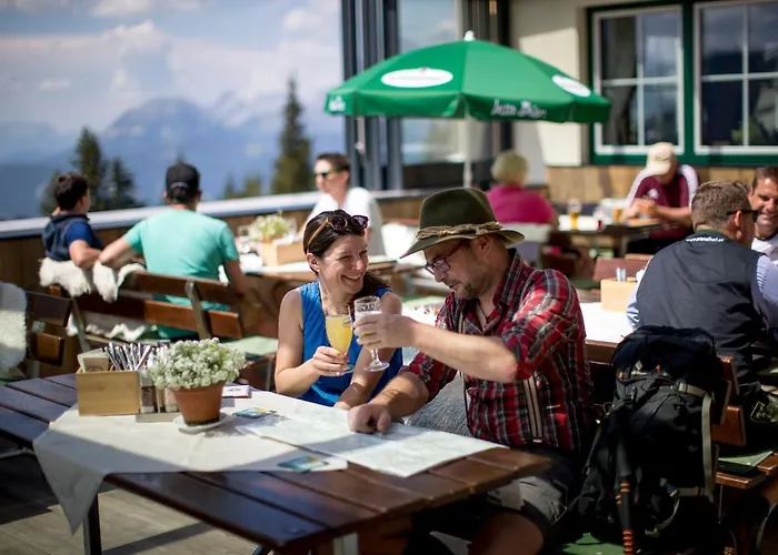 Hotel-restaurant Planaihof فندق 4*